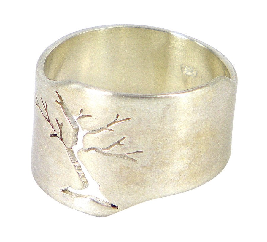 Pierced Tree (abstract) by Melissa Baldock. A beautifully crafted ring blending timeless design with Australian artistry.
