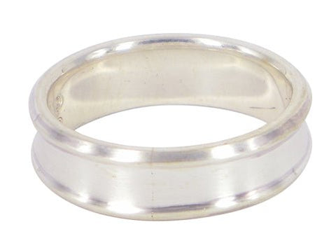 Ridged by Sebastian Cilento. A beautifully crafted mens ring blending timeless design with Australian artistry.
