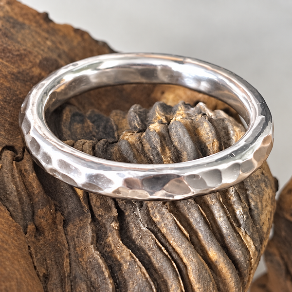 3.5mm Getting Hammered Men’s Ring in Sterling Silver