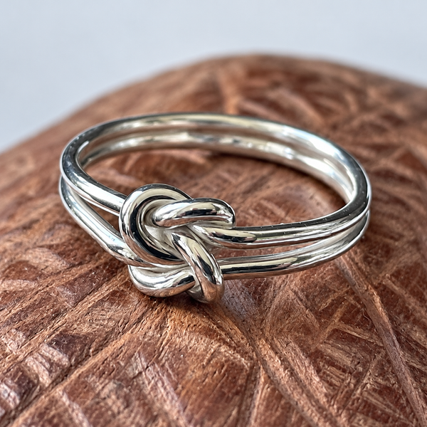 Celtic Love Knot Sterling Silver Men’s Ring