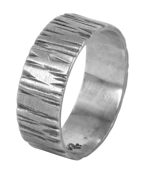 Medium Bark (8mm) by Melissa Baldock. A beautifully crafted mens ring blending timeless design with Australian artistry.
