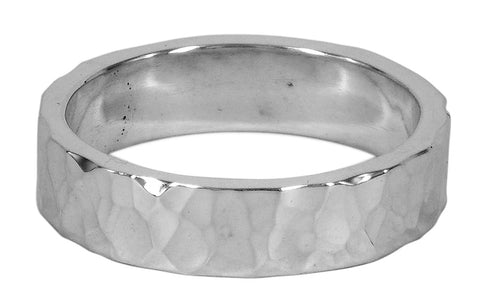 Hammered (narrow) by Melissa Baldock. A beautifully crafted mens ring blending timeless design with Australian artistry.
