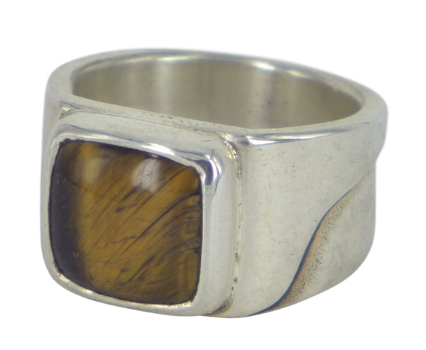 Fokker (Tigers Eye) by Sebastian Cilento. A beautifully crafted ring blending timeless design with Australian artistry.

